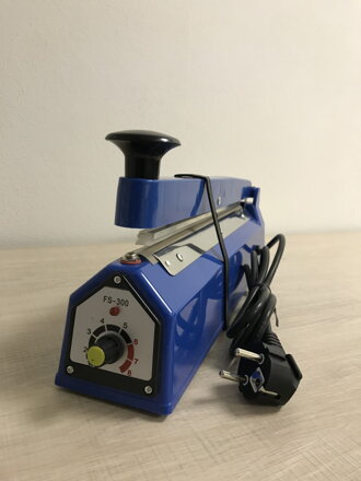 FS 300 plastová